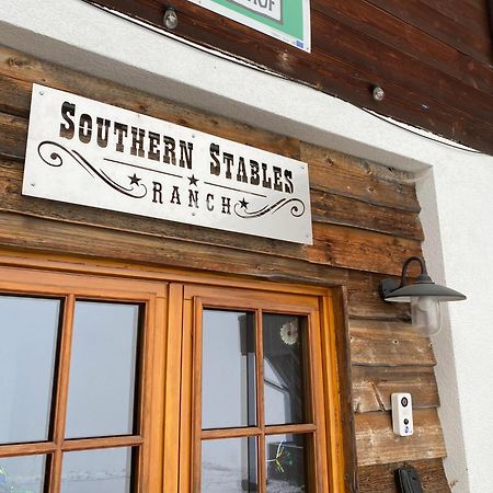 Southern Stables Ranch Bannberg Exteriör bild